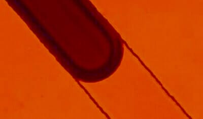 free copyright mercury dropplet on microfluidic device electrowetting