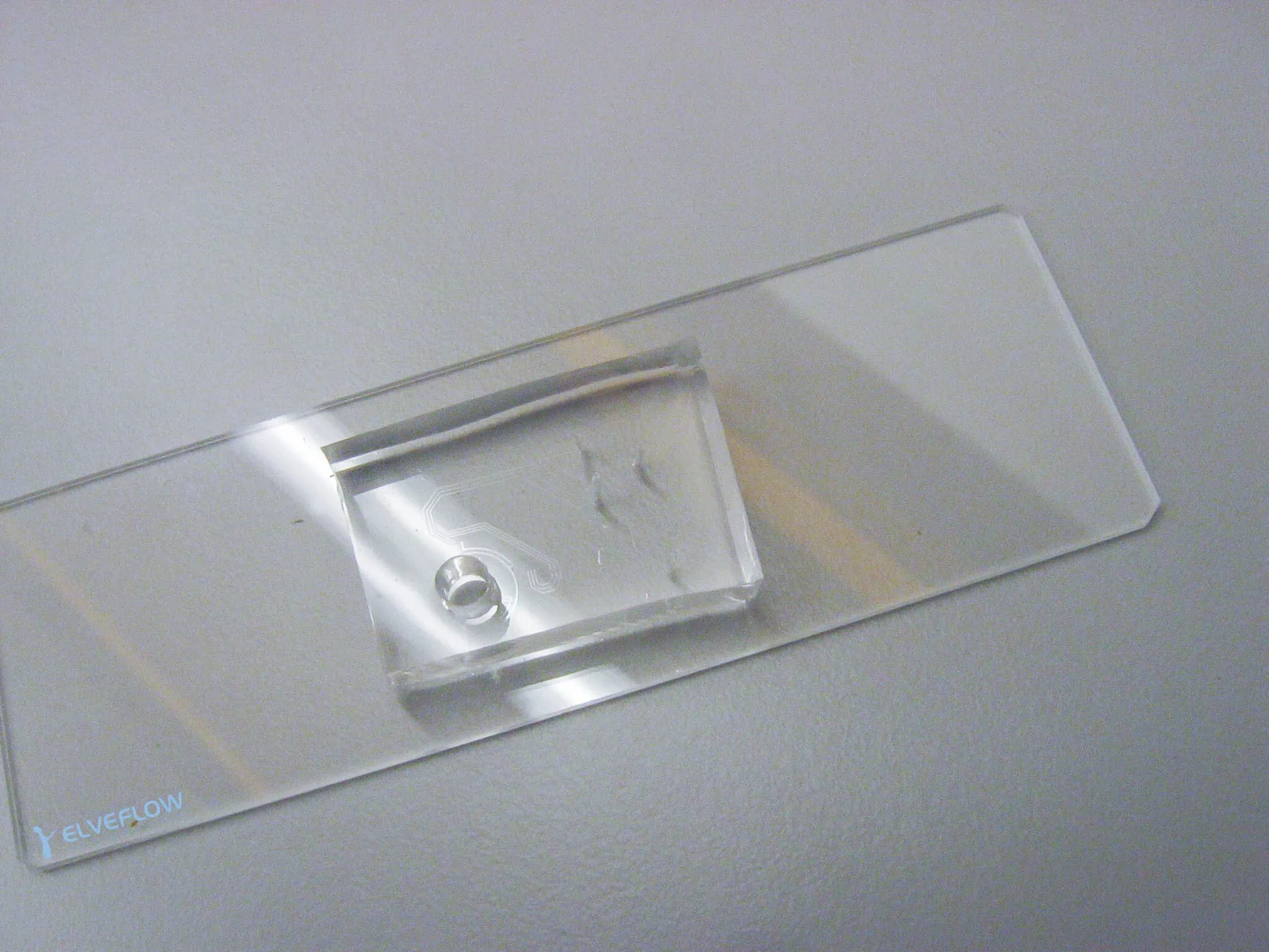 Microfluidic flow control cell culture chamber Elveflow